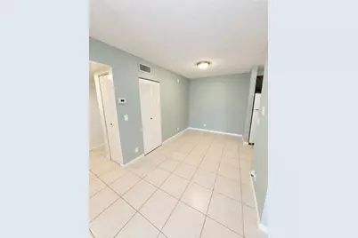 3253 NW 104th Avenue, Coral Springs, FL 33065 - Photo 6