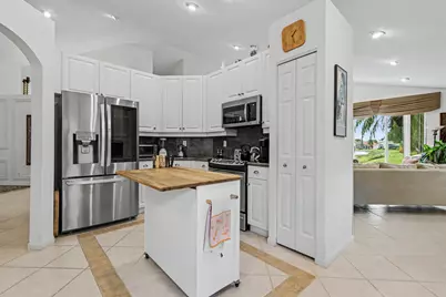 7021 Falls Road E, Boynton Beach, FL 33437 - Photo 10
