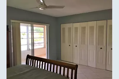 237 Sheffield J, West Palm Beach, FL 33417 - Photo 4