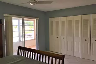 237 Sheffield J, West Palm Beach, FL 33417 - Photo 4