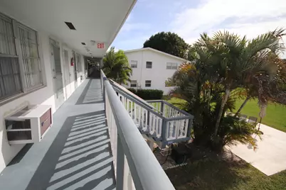 237 Sheffield J, West Palm Beach, FL 33417 - Photo 24