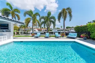 2791 NE 9th Ct, Pompano Beach, FL 33062 - Photo 12