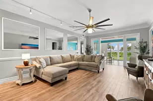 32 Harbour Isle Dr W, Fort Pierce, FL 34949 - Photo 10