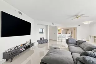 6001 N Ocean Dr, Hollywood, FL 33019 - Photo 8