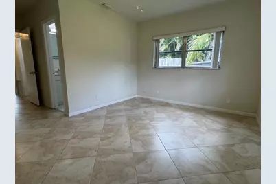 8306 NW 74th Terrace, Tamarac, FL 33321 - Photo 16