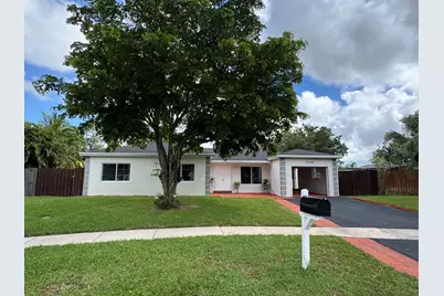 8306 NW 74th Terrace, Tamarac, FL 33321 - Photo 30