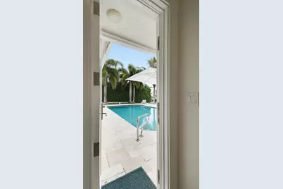 1091 Singer Drive, Singer Island, FL 33404 - Photo 34