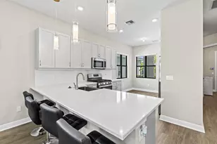15860 Key Biscayne Ln, The Acreage, FL 33470 - Photo 12