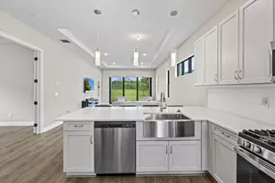 15860 Key Biscayne Ln, The Acreage, FL 33470 - Photo 14