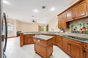 10672 154th Rd N, Jupiter, FL 33478 - Photo 10