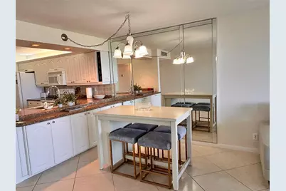 14 Royal Palm Way #605, Boca Raton, FL 33432 - Photo 12