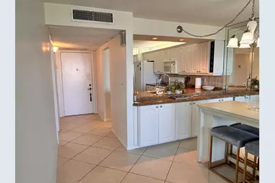 14 Royal Palm Way #605, Boca Raton, FL 33432 - Photo 16