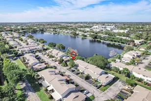 5171 Tennis Ln, Delray Beach, FL 33484 - Photo 2