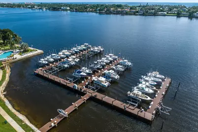 167 Yacht Club Way #107, Hypoluxo, FL 33462 - Photo 4