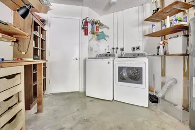 9341 Chelsea Drive S, Plantation, FL 33324 - Photo 20