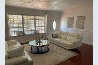 8670 NW 19th Street, Pembroke Pines, FL 33024 - Photo 4