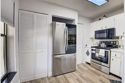 3 VÃ­a De Casas Sur #103, Boynton Beach, FL 33426 - Photo 12