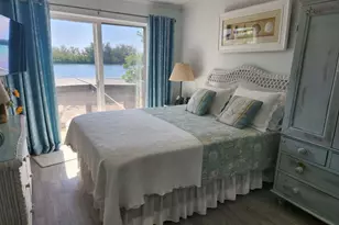 113 E Harbor Dr, Vero Beach, FL 32960 - Photo 4