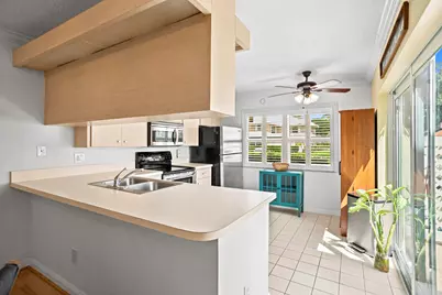 1918 Stratford Way #32B, West Palm Beach, FL 33409 - Photo 16