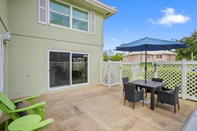1918 Stratford Way #32B, West Palm Beach, FL 33409 - Photo 4