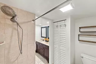 159 Lake Arbor Dr, Palm Springs, FL 33461 - Photo 22