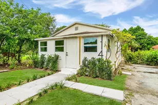 114 NW 10th Ave, Delray Beach, FL 33444 - Photo 2