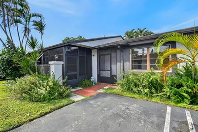 72 Conaskonk Circle, Royal Palm Beach, FL 33411 - Photo 4