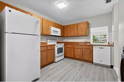 72 Conaskonk Circle, Royal Palm Beach, FL 33411 - Photo 12