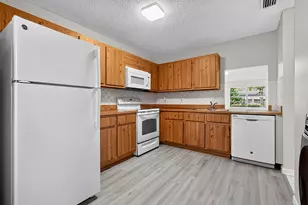 72 Conaskonk Cir, Royal Palm Beach, FL 33411 - Photo 12