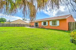 2351 SE Fruit Ave, Port Saint Lucie, FL 34952 - Photo 28