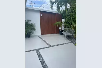 10114 SW 20th Street, Miami, FL 33165 - Photo 2