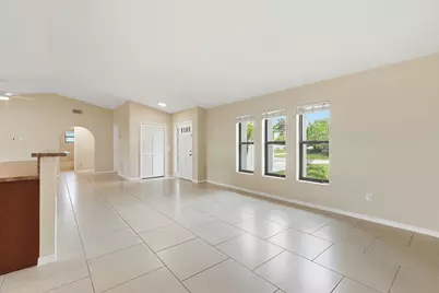 682 SW Jacoby Avenue, Port Saint Lucie, FL 34953 - Photo 14