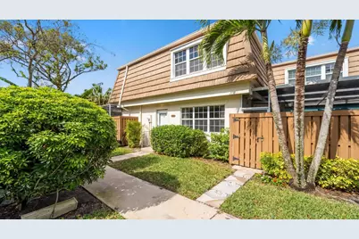 4348 Hazel Avenue #Unit B, Palm Beach Gardens, FL 33410 - Photo 2