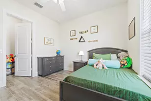 962 SW 27th St, Palm City, FL 34990 - Photo 28