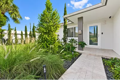 2630 NE 22nd Street, Pompano Beach, FL 33062 - Photo 2