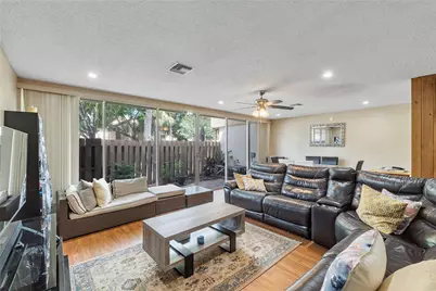 845 NW 80th Terrace #6, Plantation, FL 33324 - Photo 4