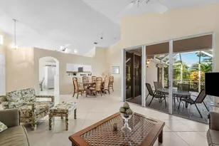 12 Elgin Ln, Palm Beach Gardens, FL 33418 - Photo 14