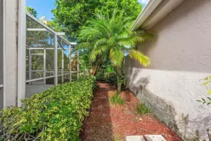 12 Elgin Ln, Palm Beach Gardens, FL 33418 - Photo 28