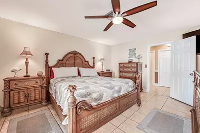 102 Sevilla Avenue, Royal Palm Beach, FL 33411 - Photo 30