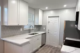 3500 Harrison St, Hollywood, FL 33021 - Photo 4