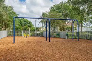 1035 Imperial Lake Rd, West Palm Beach, FL 33413 - Photo 44