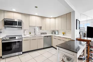 3000 Holiday Dr, Fort Lauderdale, FL 33316 - Photo 4