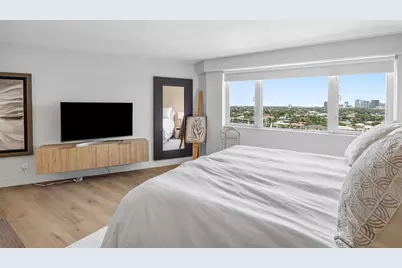 3000 Holiday Drive, Fort Lauderdale, FL 33316 - Photo 24