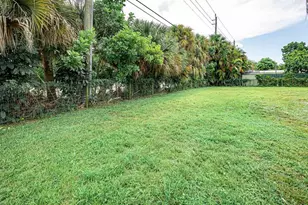 4300 12th St, West Palm Beach, FL 33409 - Photo 10