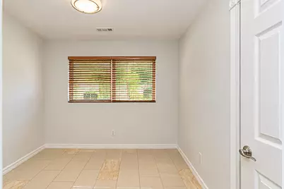 639 Madeline Court, West Palm Beach, FL 33413 - Photo 24