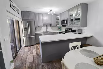 9901 NW 6th Place #9901, Plantation, FL 33324 - Photo 10