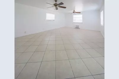 201 S J Street #12, Lake Worth Beach, FL 33460 - Photo 2