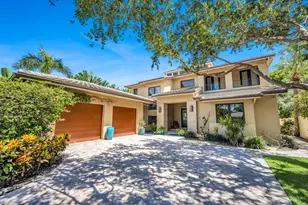1900 Marietta Dr, Fort Lauderdale, FL 33316 - Photo 2