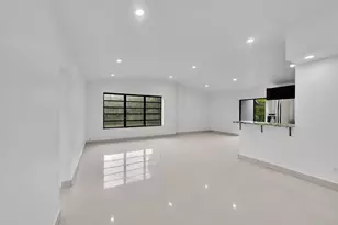 17551 NE 5th Ave, North Miami Beach, FL 33162 - Photo 8