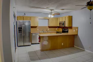 4171 Turnberry Cir, Lake Worth, FL 33467 - Photo 10